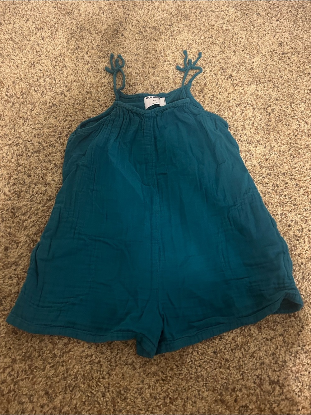 Girls old navy romper turquoise size medium good condition summer,bow on sleeve